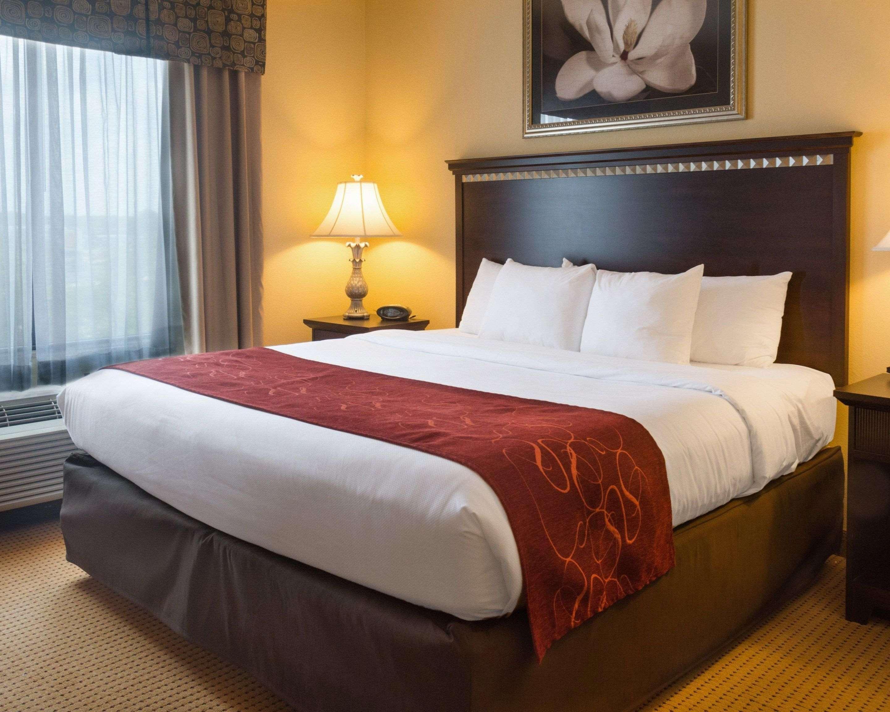 คอมฟอร์ต สวีท เฟรเดอริคส์เบิร์ก นอร์ท เฟรเดอริคสเบิร์ก Hotel เฟรเดอริกส์เบิร์ก ภายนอก รูปภาพ