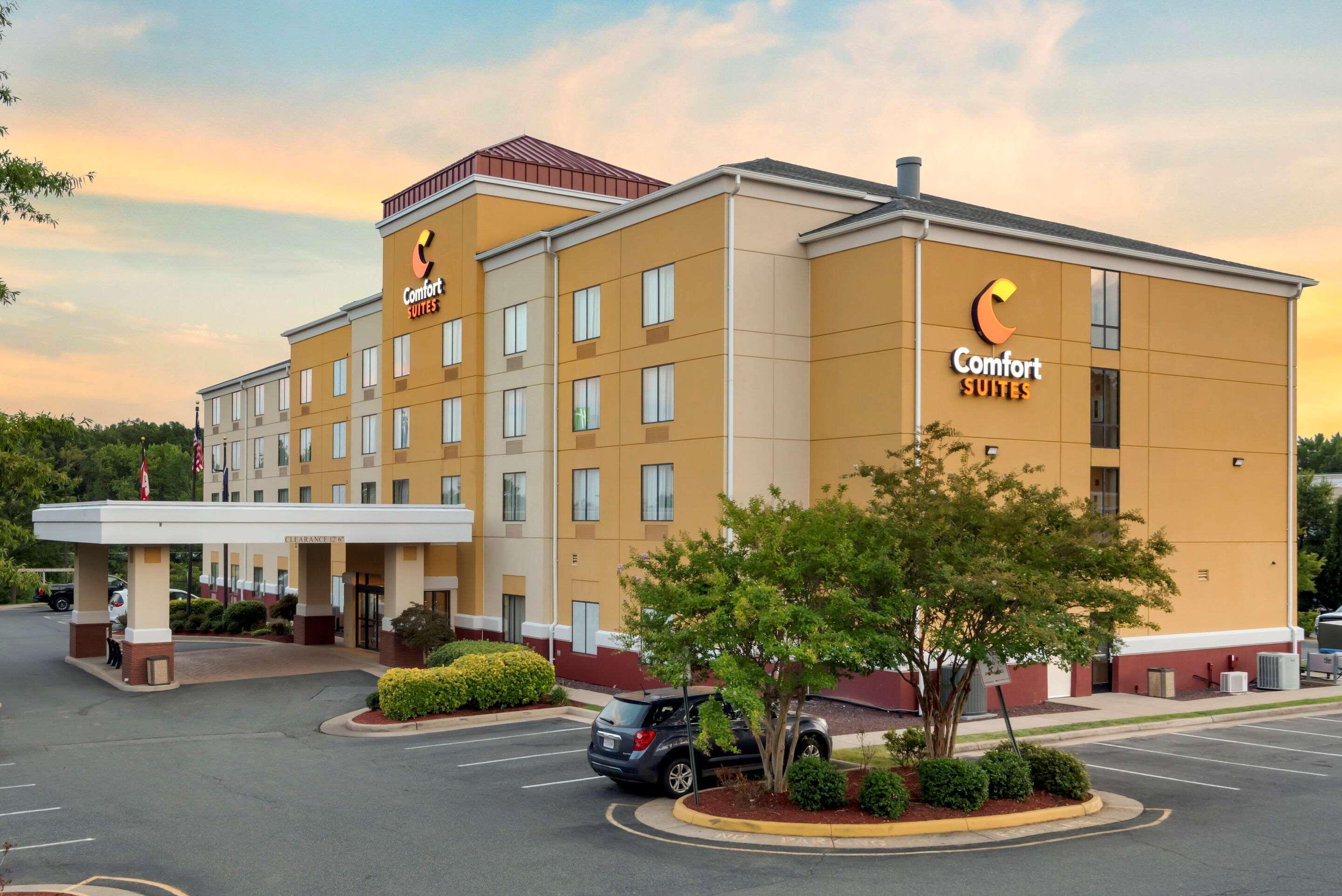 คอมฟอร์ต สวีท เฟรเดอริคส์เบิร์ก นอร์ท เฟรเดอริคสเบิร์ก Hotel เฟรเดอริกส์เบิร์ก ภายนอก รูปภาพ
