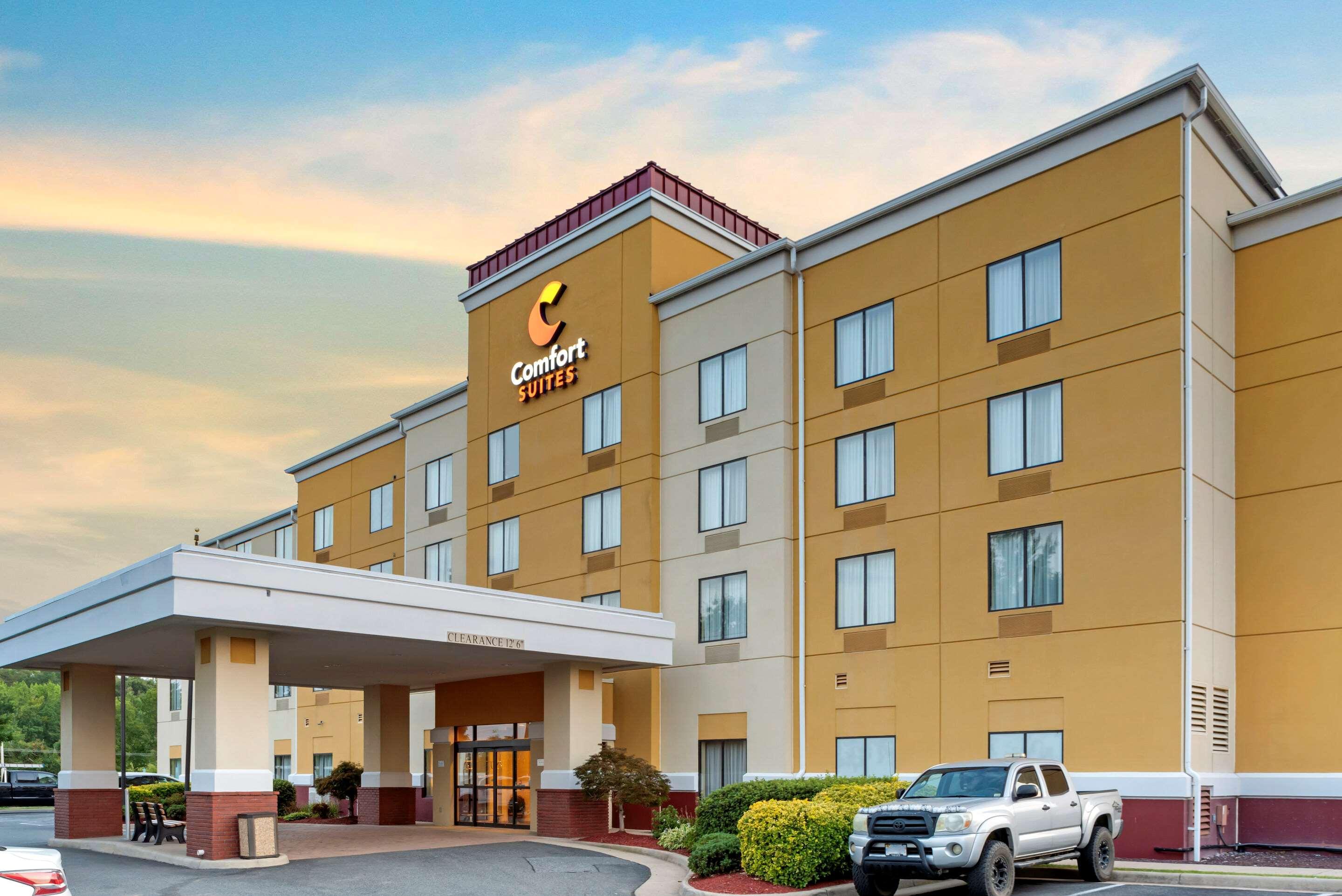 คอมฟอร์ต สวีท เฟรเดอริคส์เบิร์ก นอร์ท เฟรเดอริคสเบิร์ก Hotel เฟรเดอริกส์เบิร์ก ภายนอก รูปภาพ